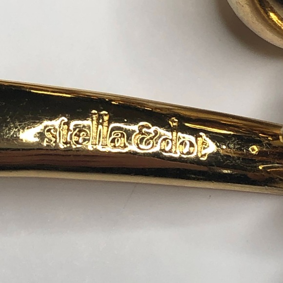 Stella & Dot Necklace Long Gold Tassel - Picture 4 of 4